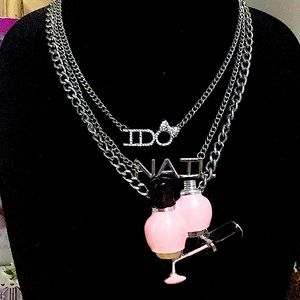 Necklace “I Do Nail”